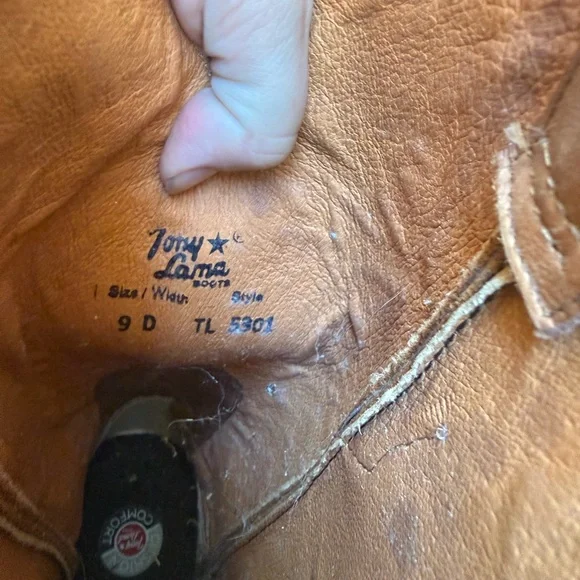 Tony Lama Brown Western Boots - Picture 10 of 11
